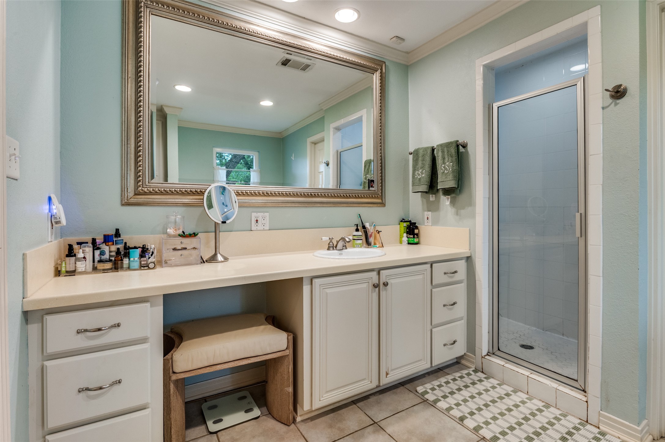 6541 Winton Dallas TX 75214