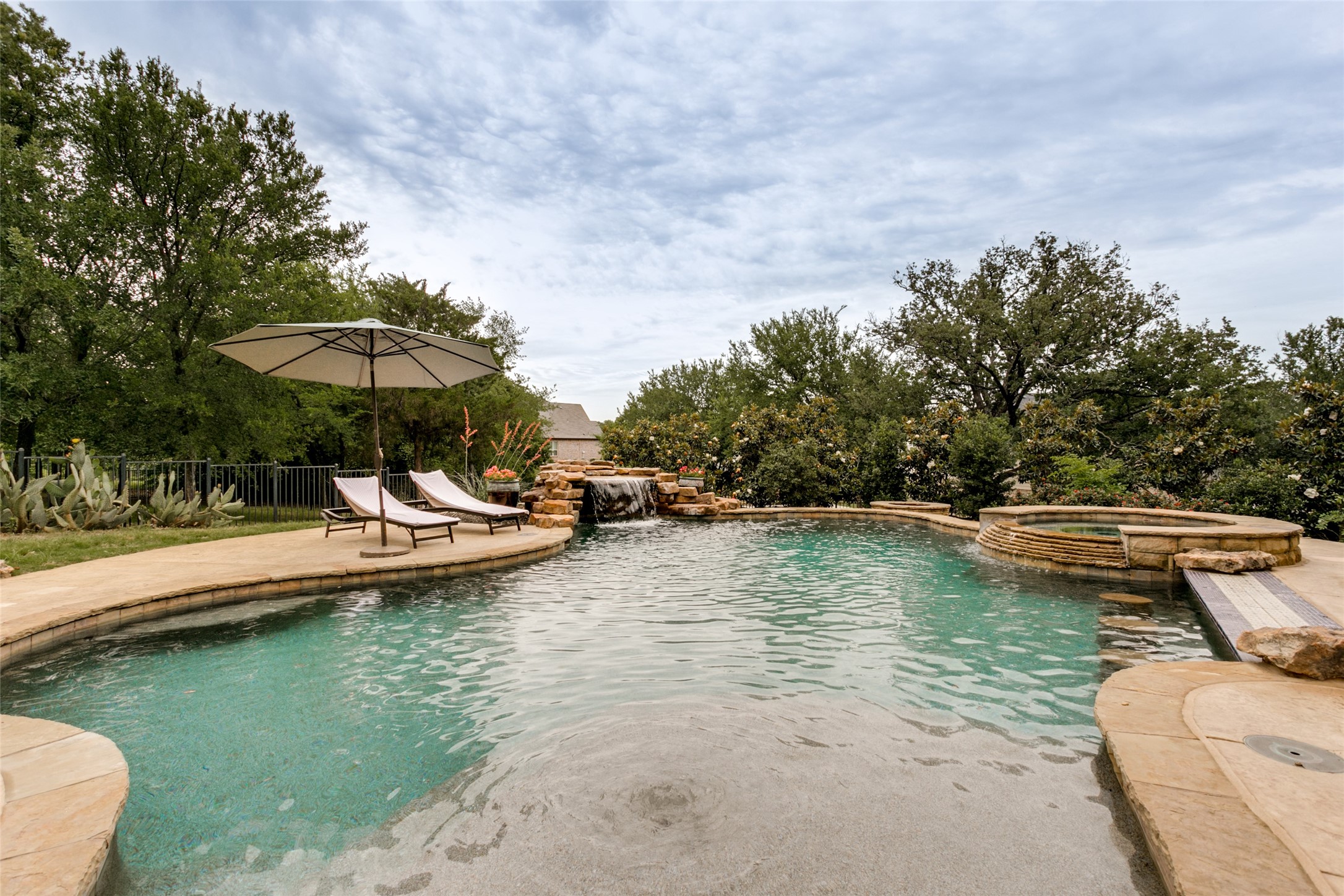 1985 Woodland Drive Cross Roads TX 76227