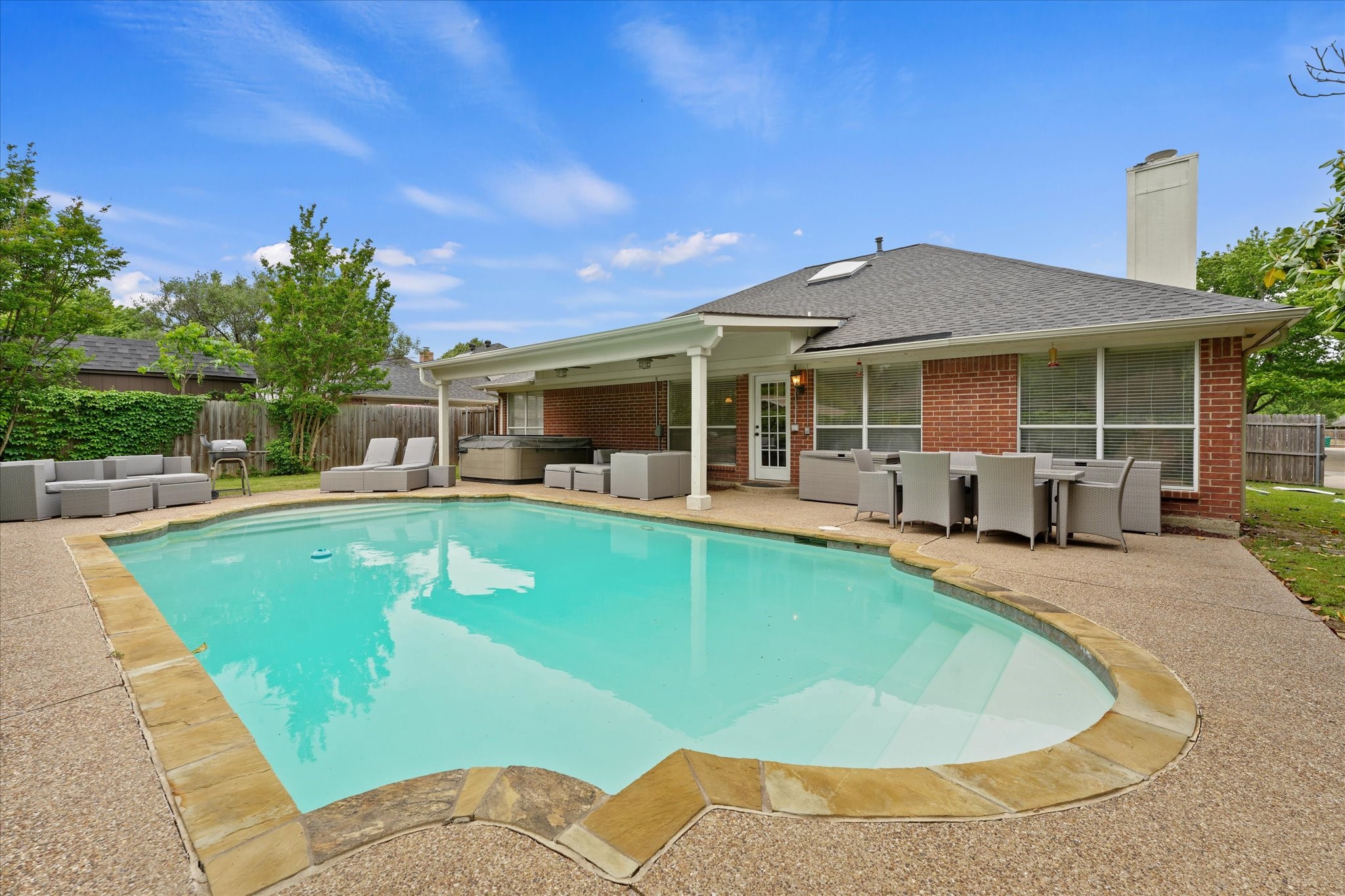 1420 Stratford Lane Denton TX 76209