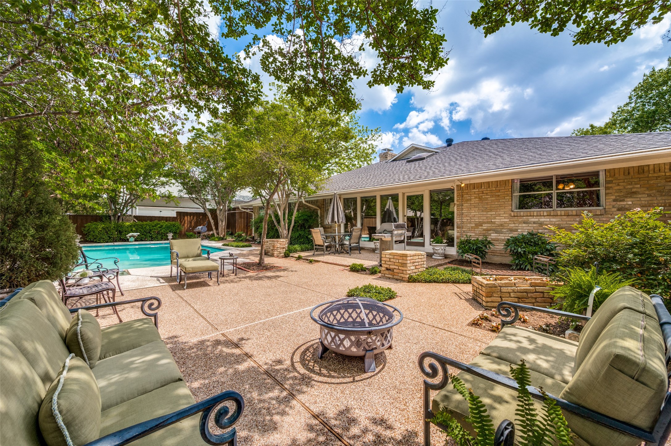 4139 Deep Valley Drive Dallas TX 75244