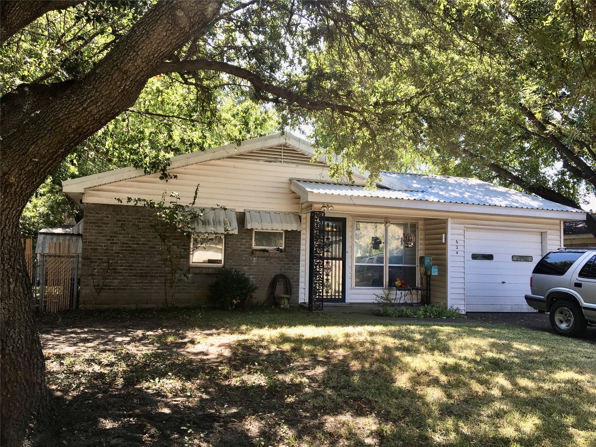 624 Ridgecrest Drive Lewisville TX 75067