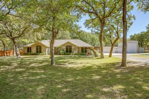 307 Private Road 3360 Paradise TX 76073