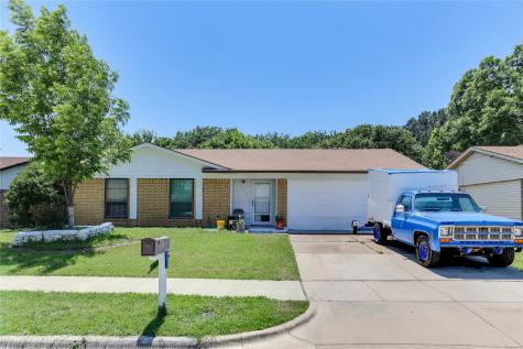 1518 Hanover Drive Arlington TX 76014