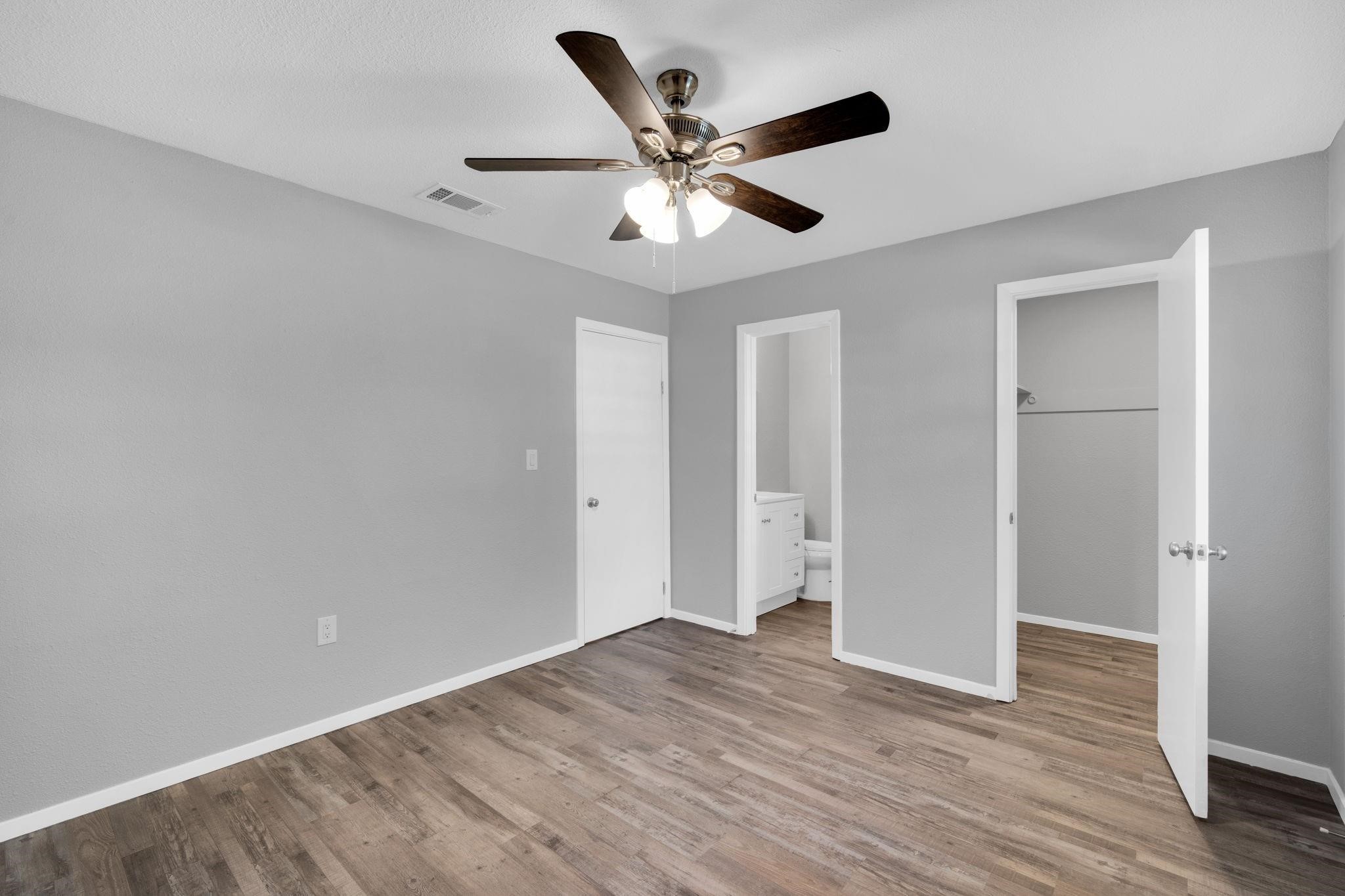 3450 Silverhill Drive Dallas TX 75241