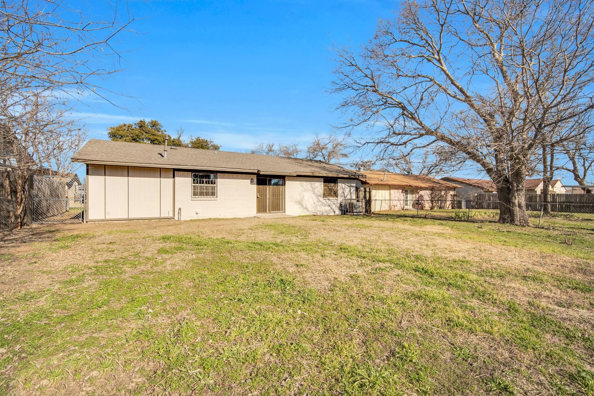 3450 Silverhill Drive Dallas TX 75241