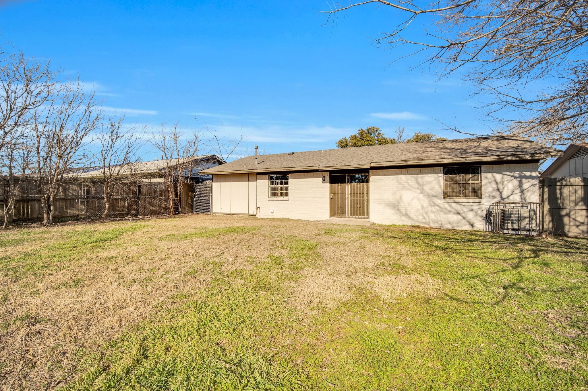 3450 Silverhill Drive Dallas TX 75241