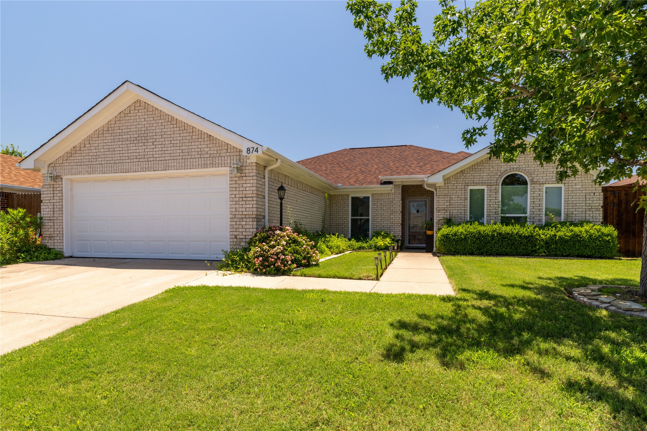 874 Havenbrook Drive Arlington TX 76001