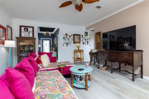 874 Havenbrook Drive Arlington TX 76001
