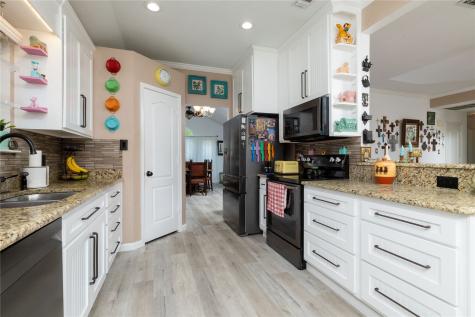 874 Havenbrook Drive Arlington TX 76001