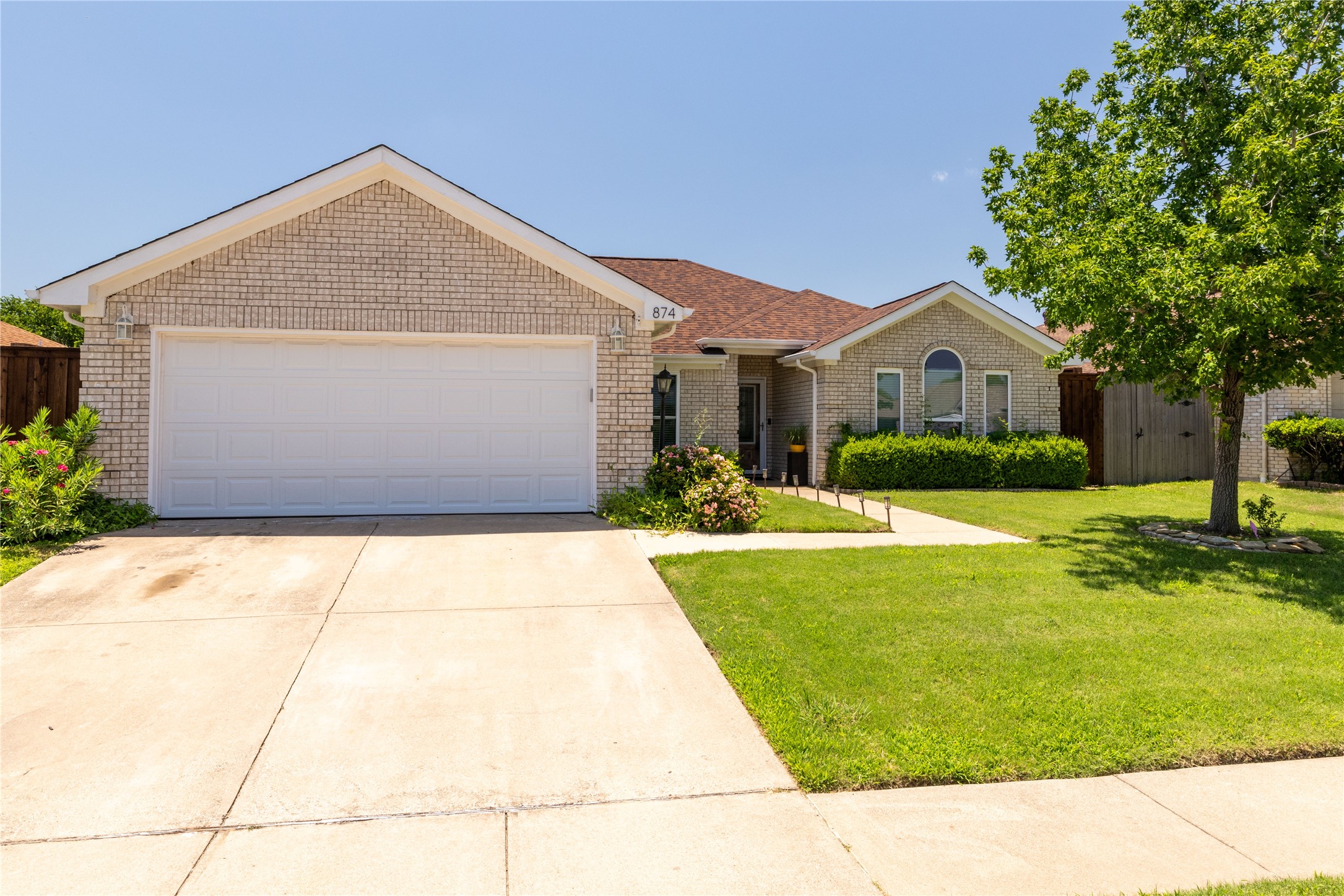 874 Havenbrook Drive Arlington TX 76001