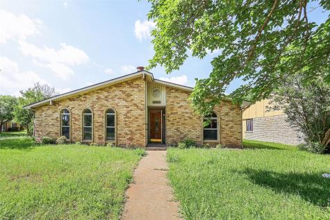 2122 Montana Trail Grand Prairie TX 75052