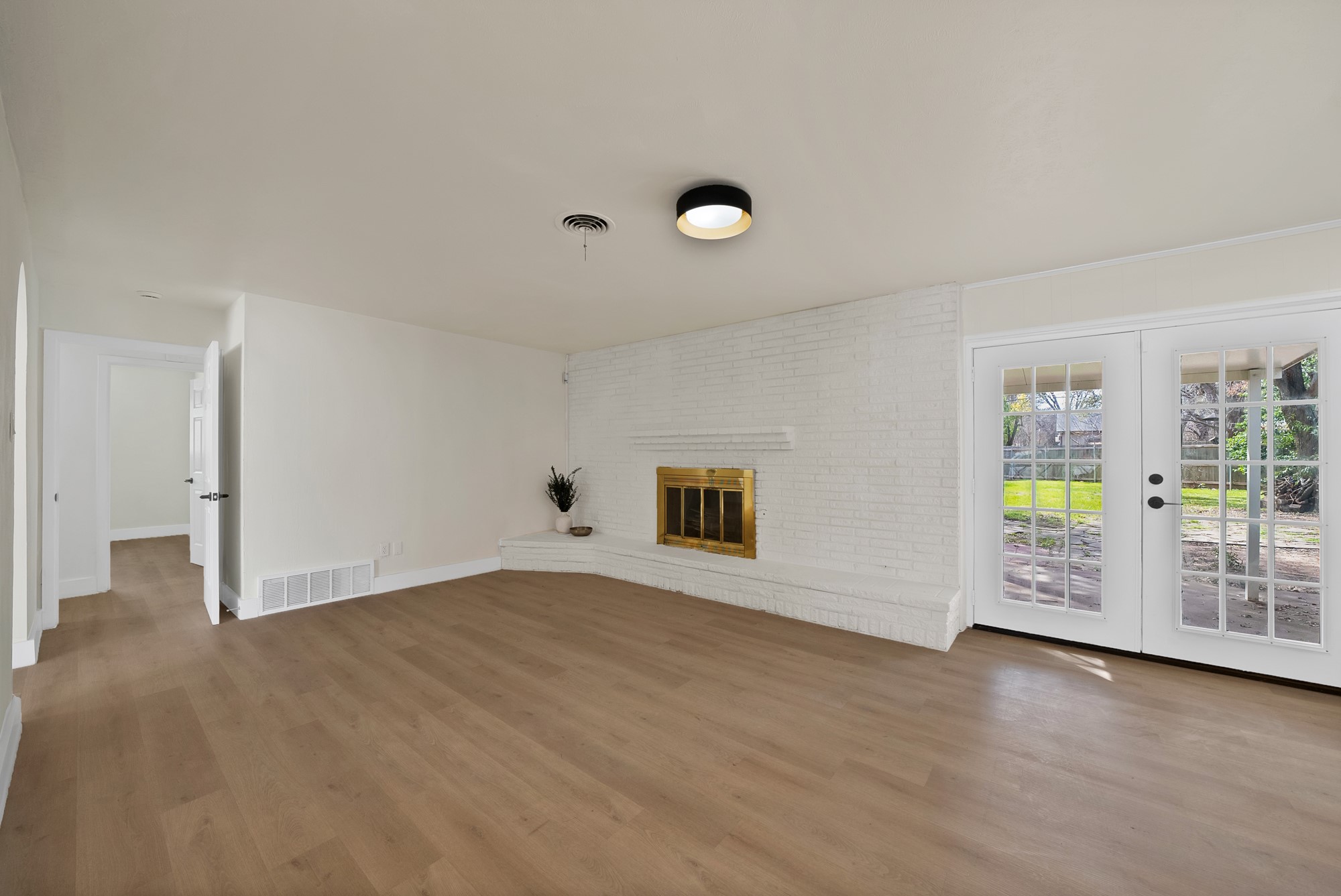 5404 Westcreek Drive Fort Worth TX 76133