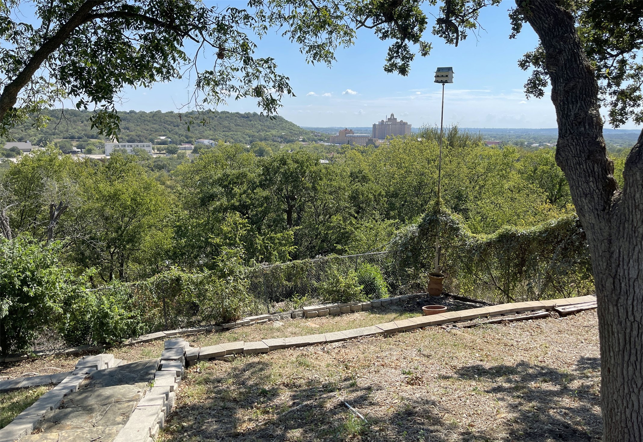 904 7th Avenue NW Mineral Wells TX 76067