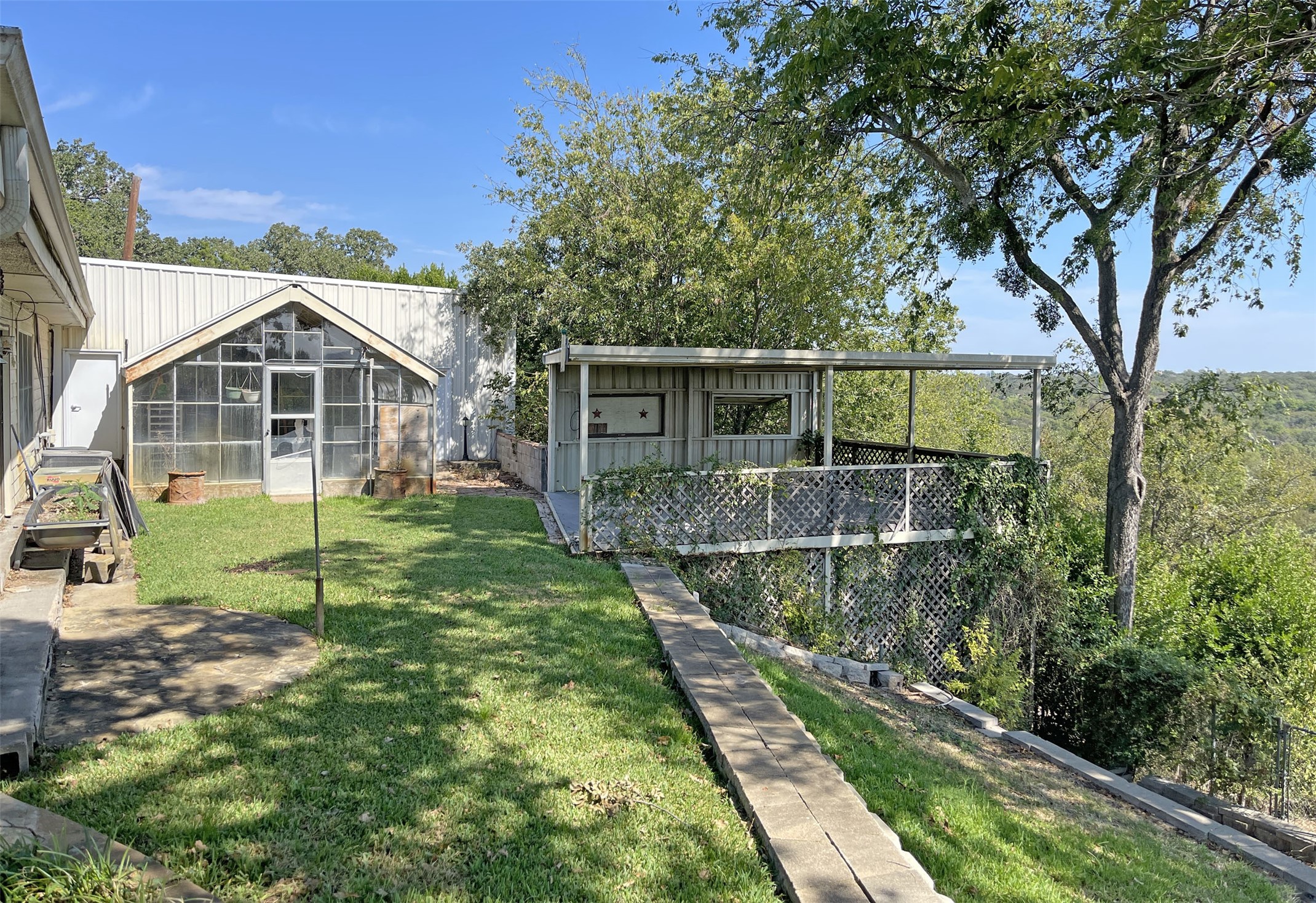 904 7th Avenue NW Mineral Wells TX 76067