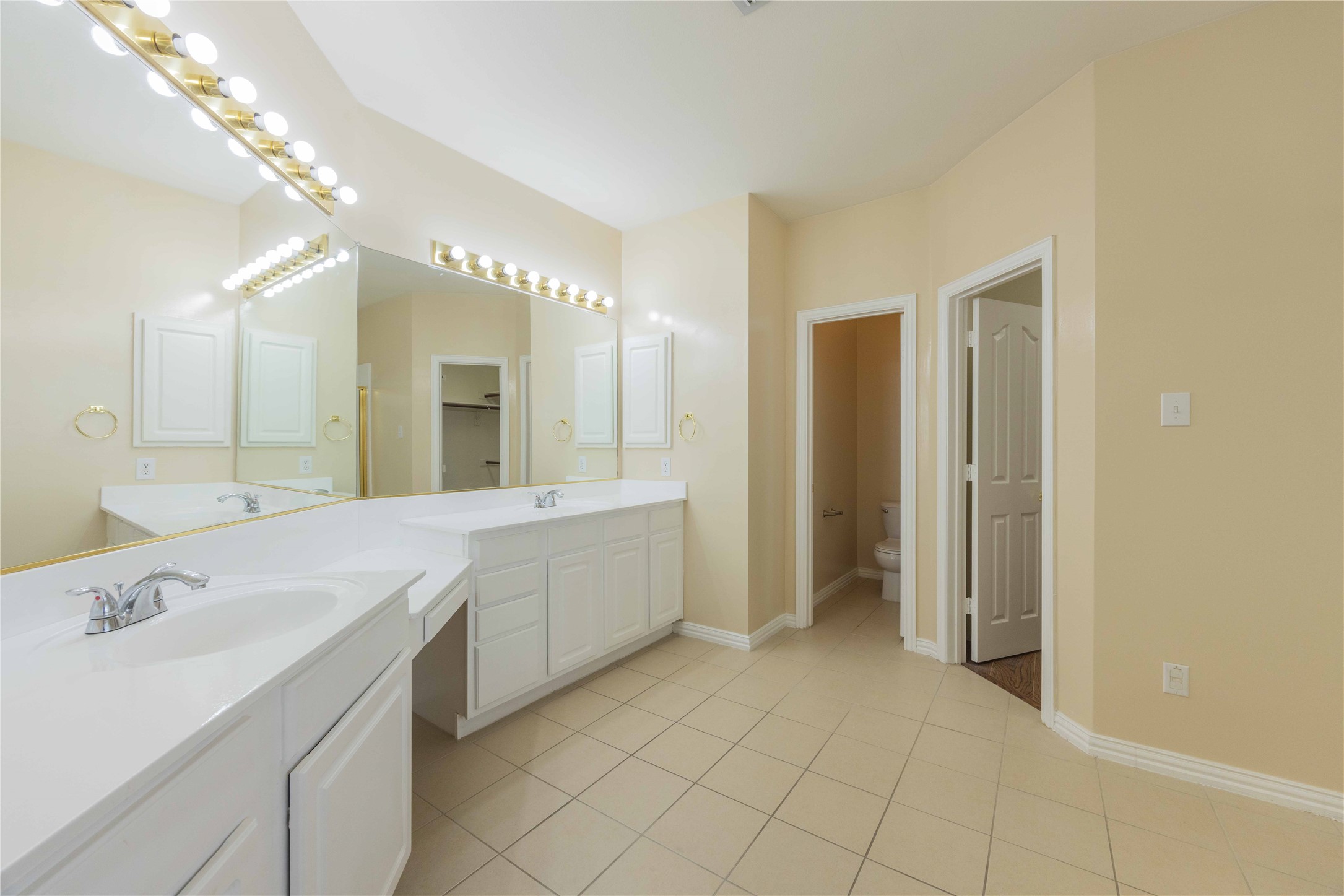 3804 Elgin Drive Plano TX 75025