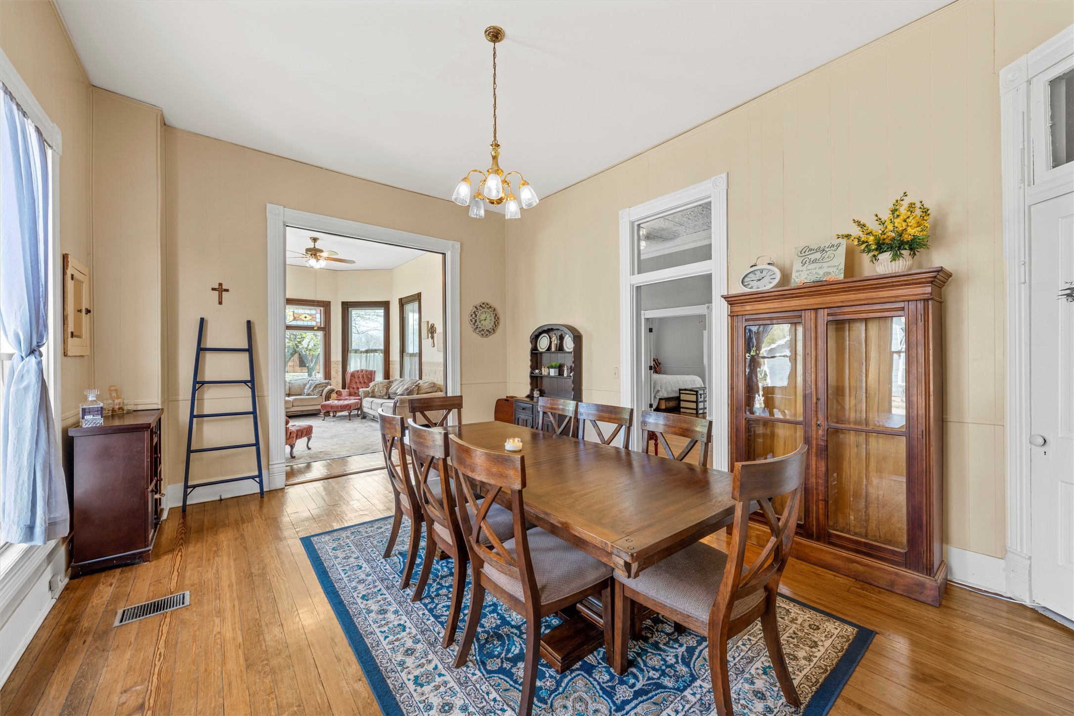 722 S Harrison Street West TX 76691