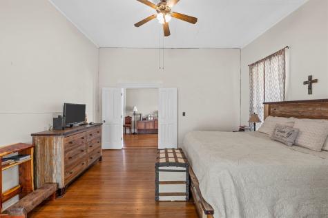 722 S Harrison Street West TX 76691
