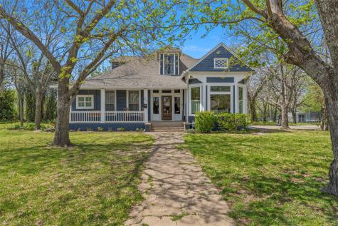 722 S Harrison Street West TX 76691