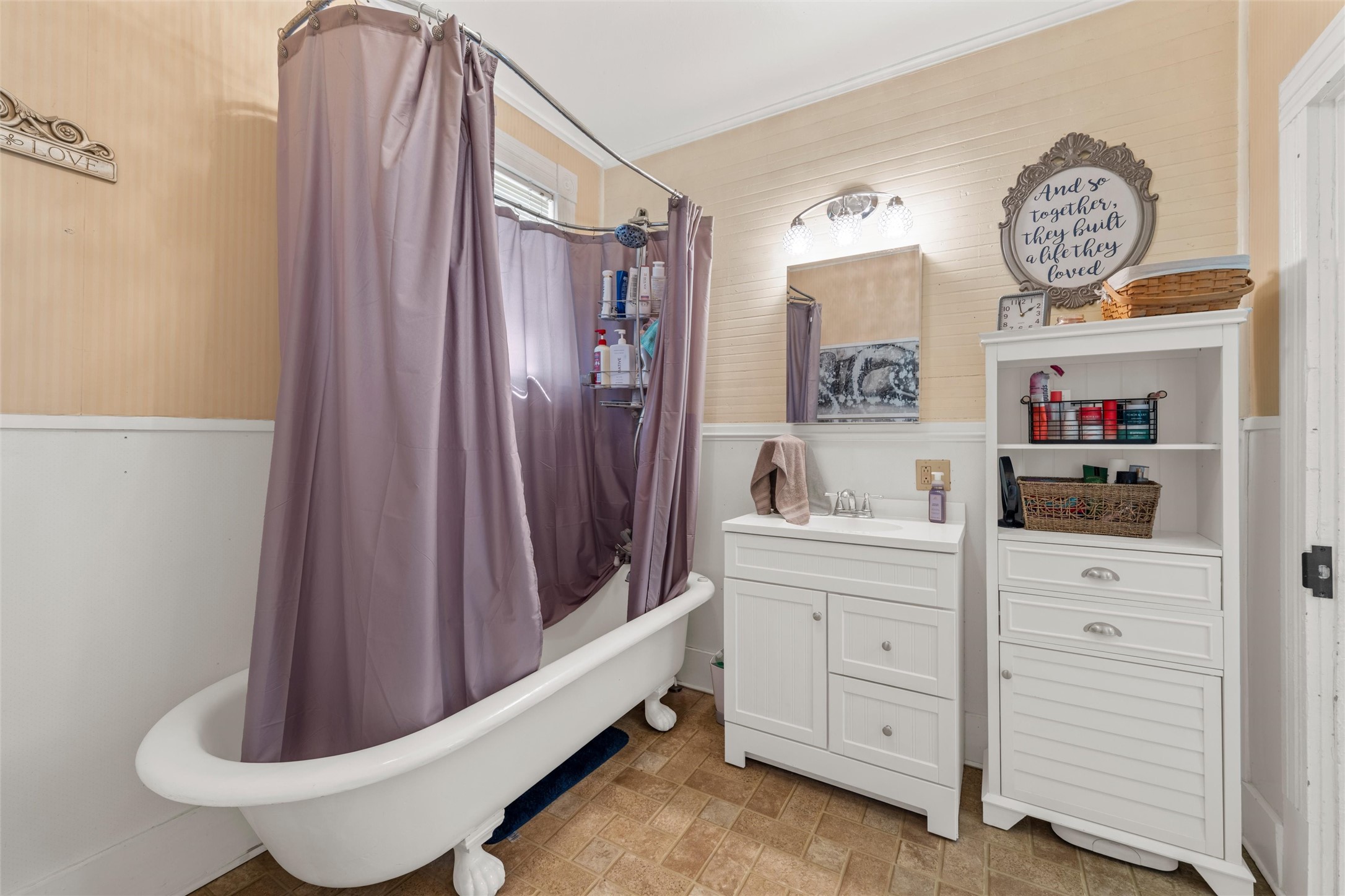 722 S Harrison Street West TX 76691