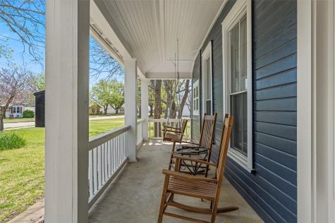 722 S Harrison Street West TX 76691
