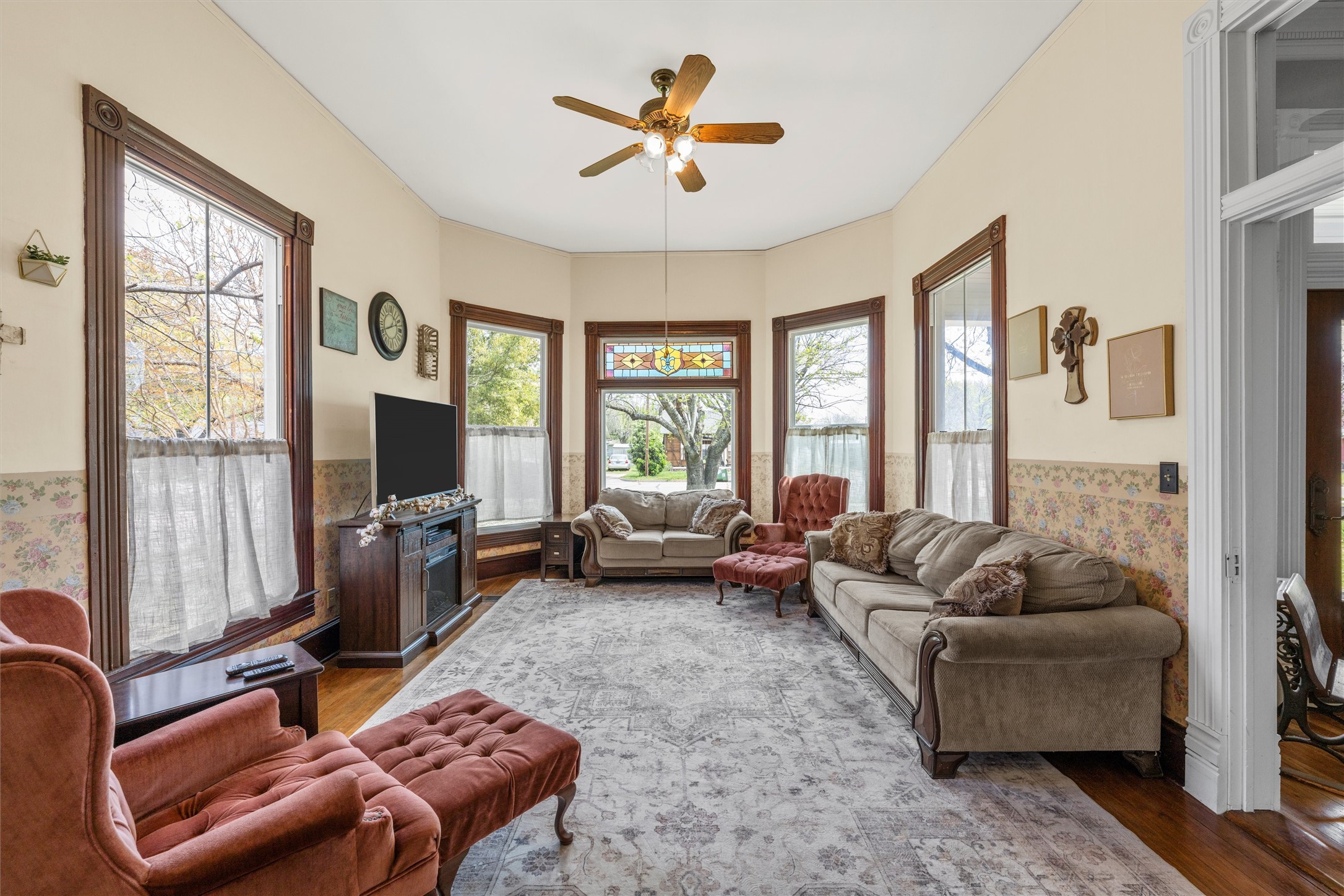 722 S Harrison Street West TX 76691