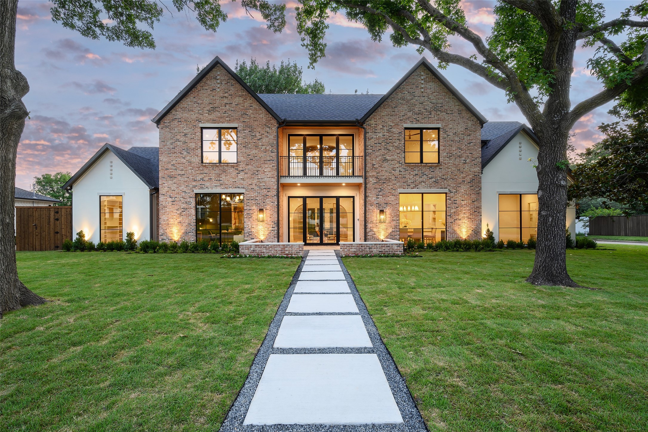 10431 Heather Lane Dallas TX 75229