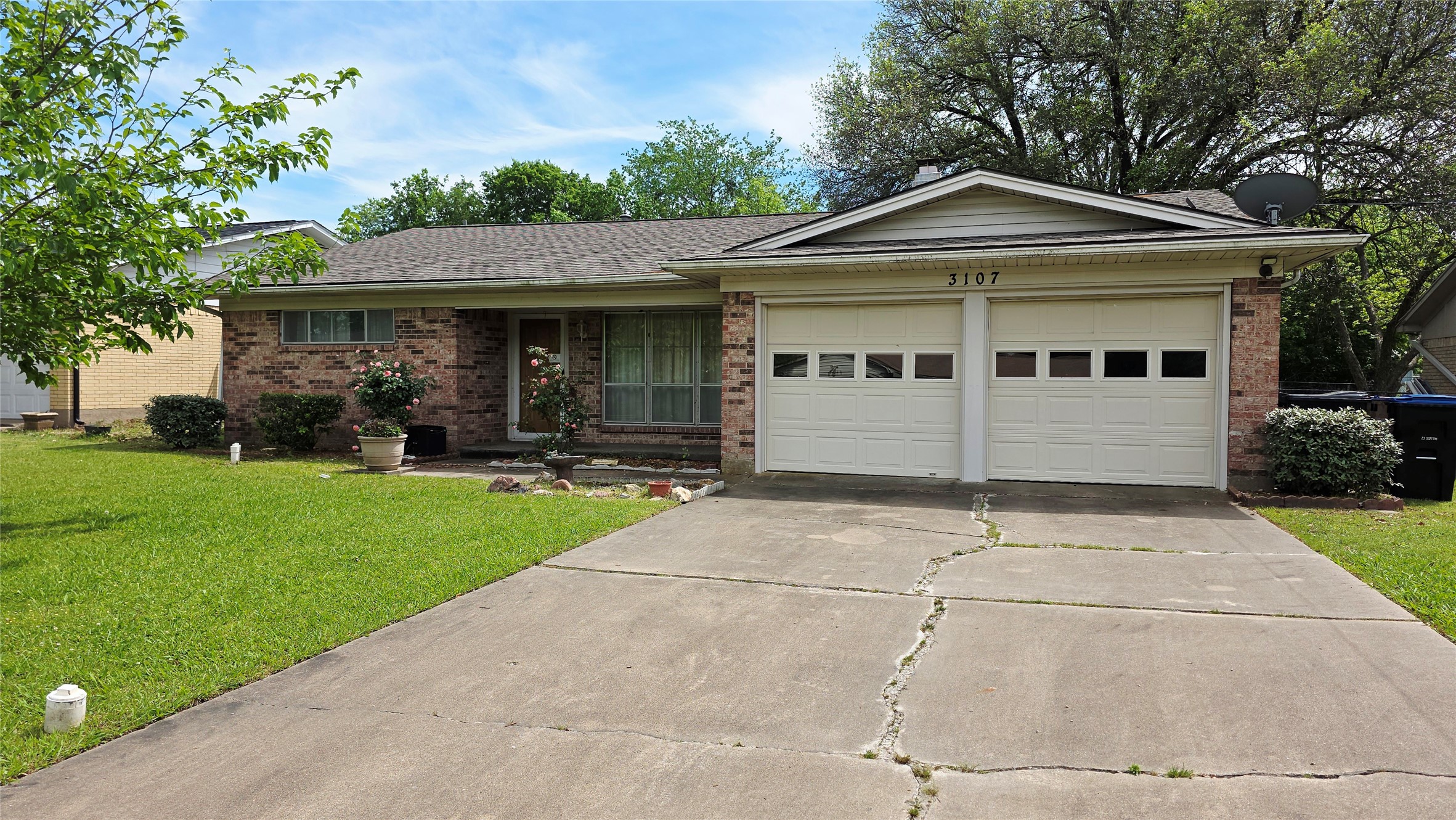 3107 Eastland Avenue Greenville TX 75402