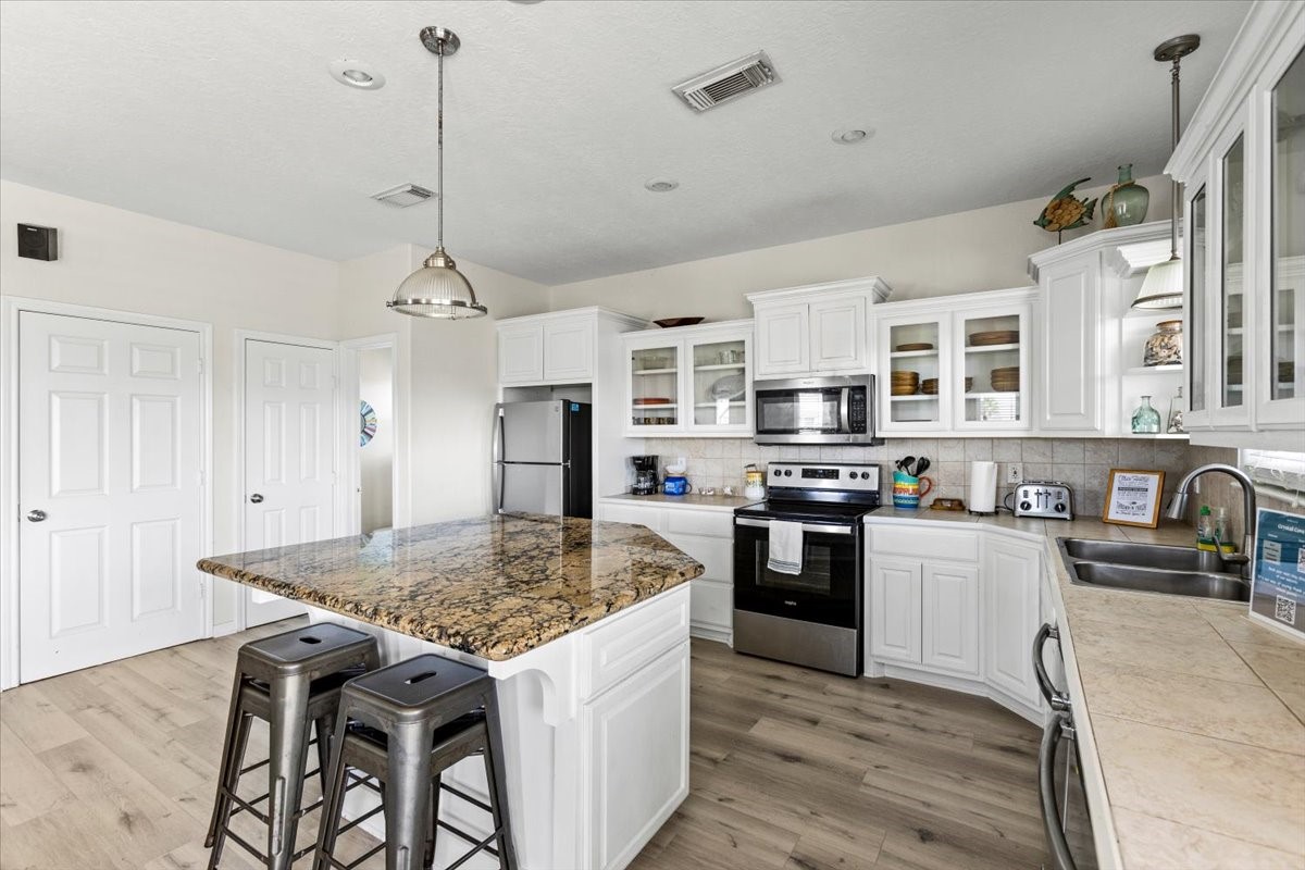 3240 Castle Drive Crystal Beach TX 77650