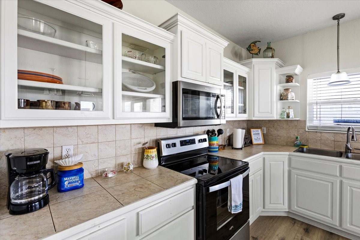 3240 Castle Drive Crystal Beach TX 77650