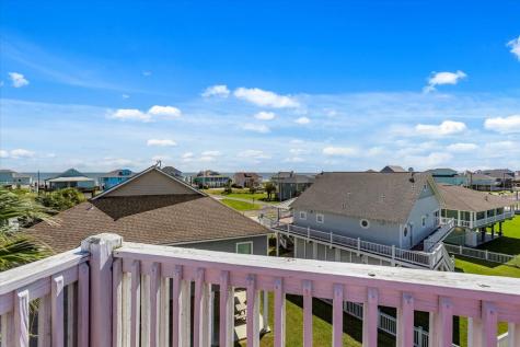 3240 Castle Drive Crystal Beach TX 77650