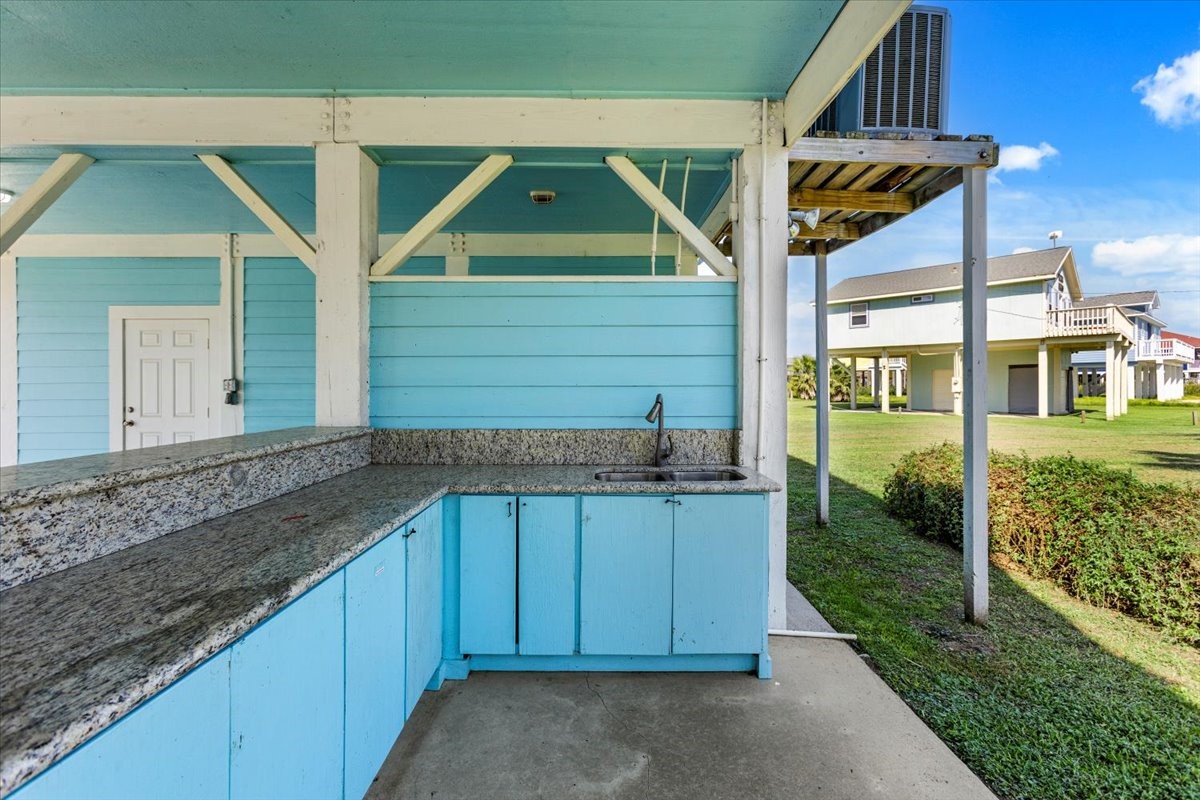 3240 Castle Drive Crystal Beach TX 77650