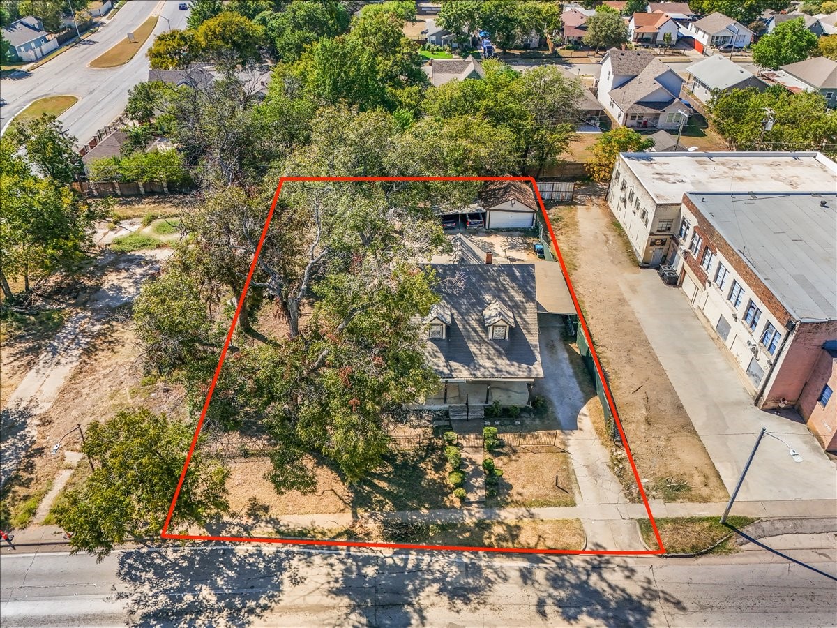 2709 Azle Avenue Fort Worth TX 76106