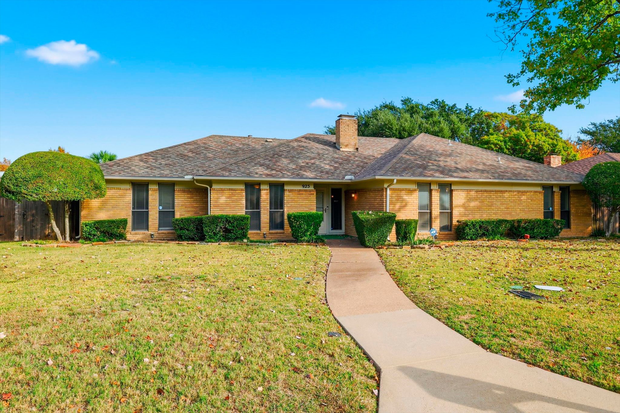 925 Prairie Creek Drive Desoto TX 75115