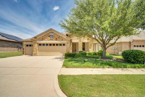 9305 Water Oak Court Arlington TX 76002