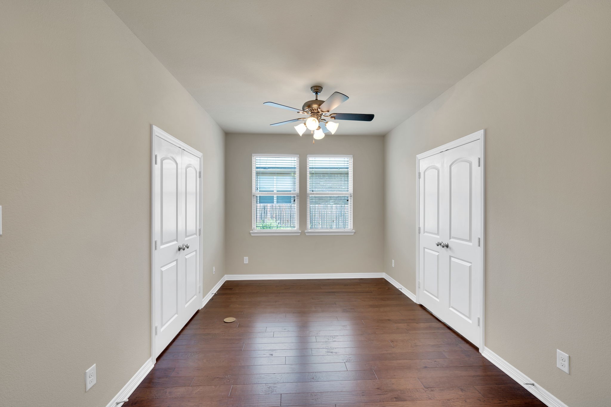 9305 Water Oak Court Arlington TX 76002