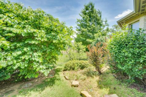 9305 Water Oak Court Arlington TX 76002