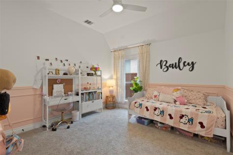 1305 Alder Court Aubrey TX 76227
