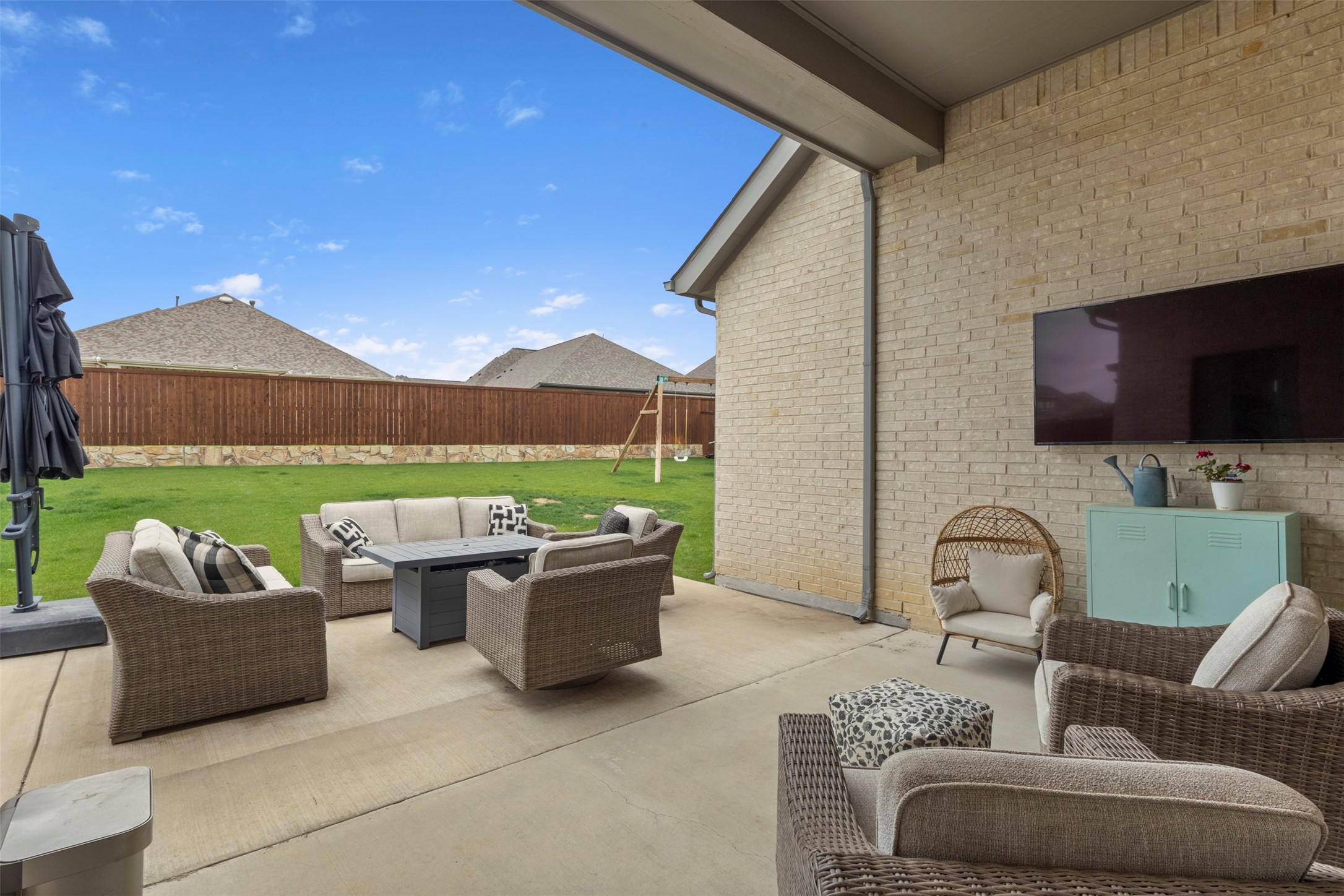 1305 Alder Court Aubrey TX 76227