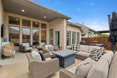 1305 Alder Court Aubrey TX 76227