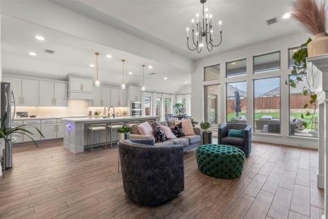 1305 Alder Court Aubrey TX 76227