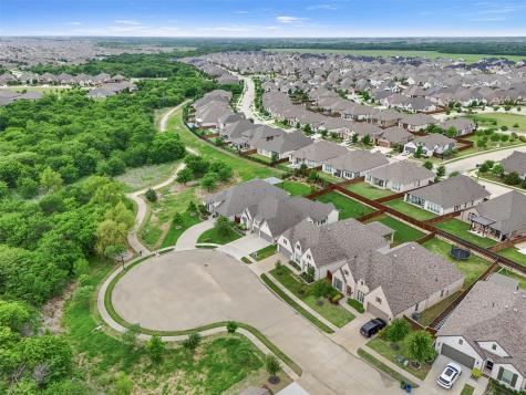 1305 Alder Court Aubrey TX 76227
