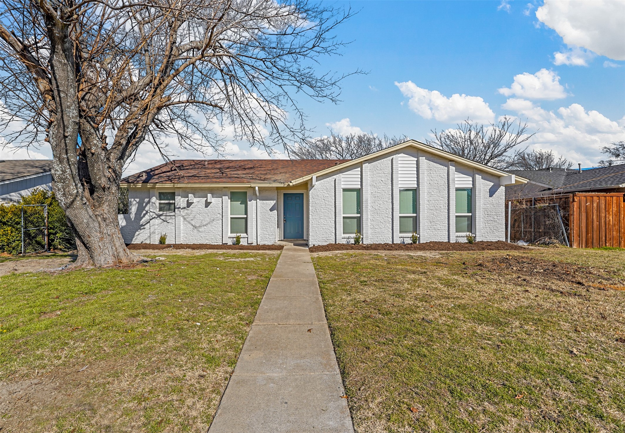 1225 Taperwicke Drive Dallas TX 75232