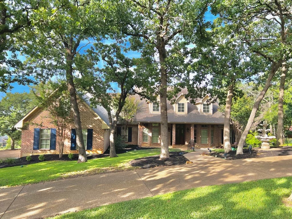 113 Country Vista Circle Burleson TX 76028