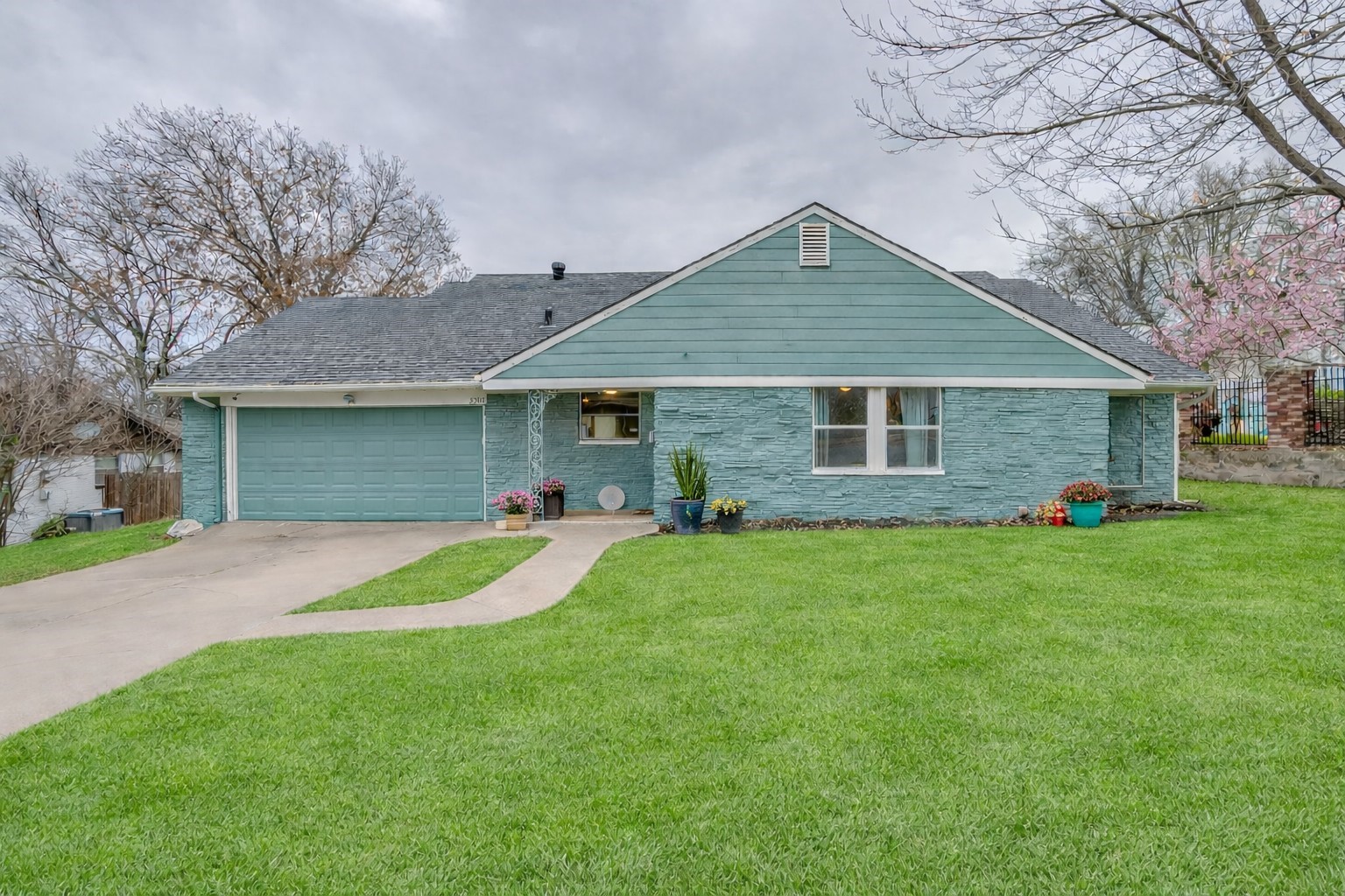 5305 Morley Avenue Fort Worth TX 76133