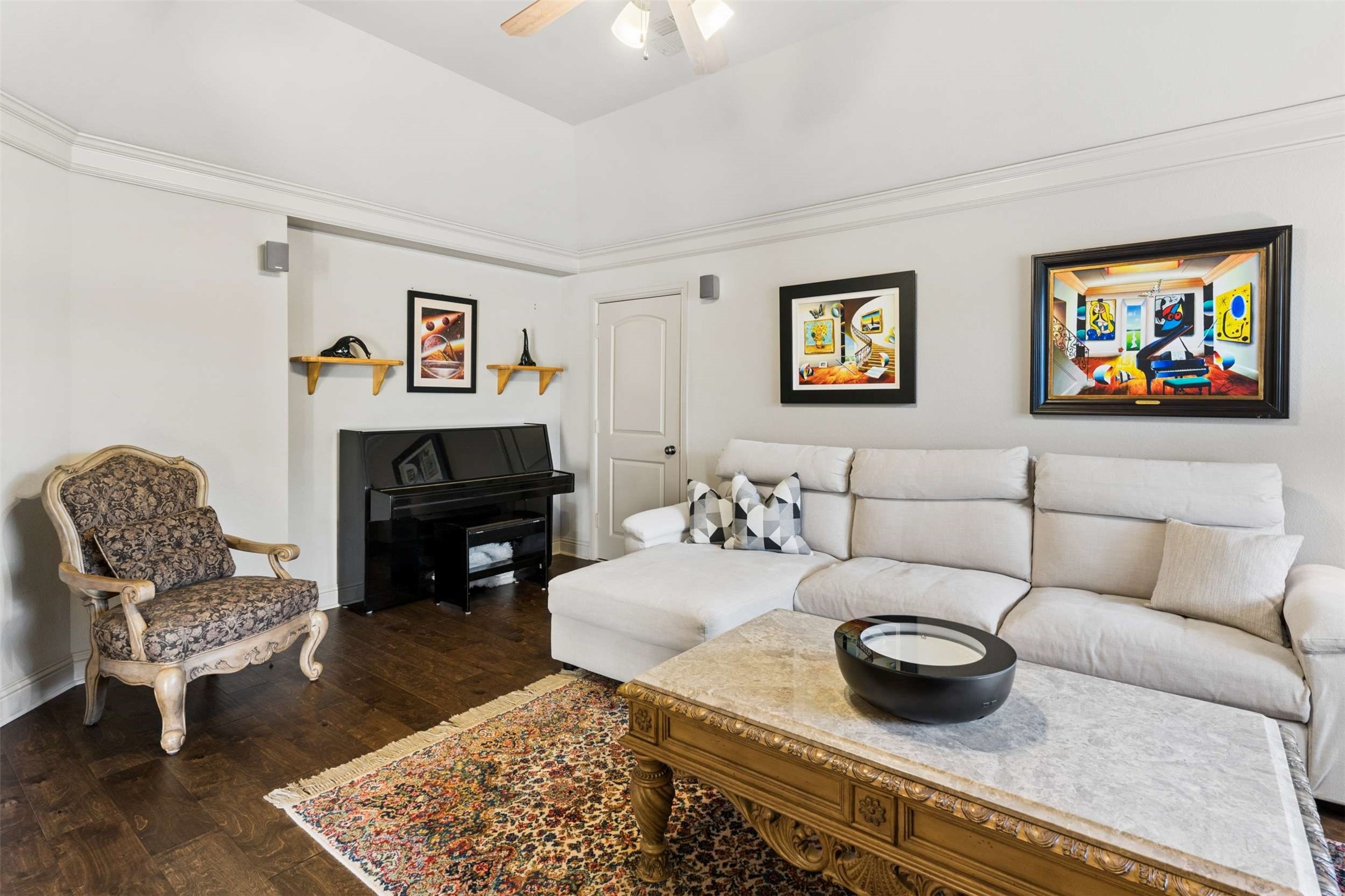 2014 Stone Canyon Court Arlington TX 76012