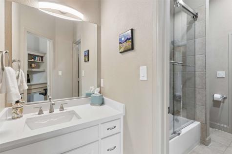 2014 Stone Canyon Court Arlington TX 76012