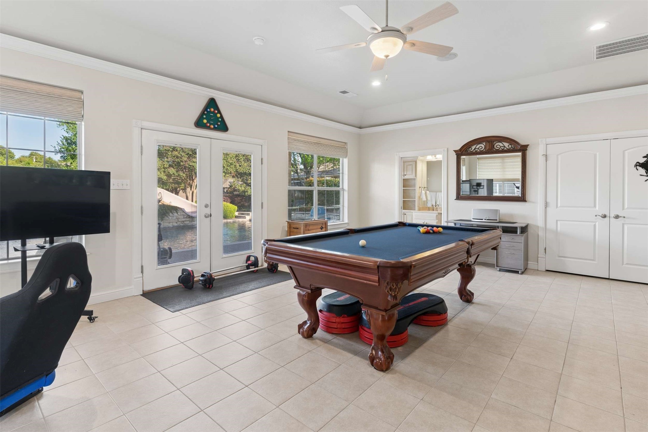 2014 Stone Canyon Court Arlington TX 76012