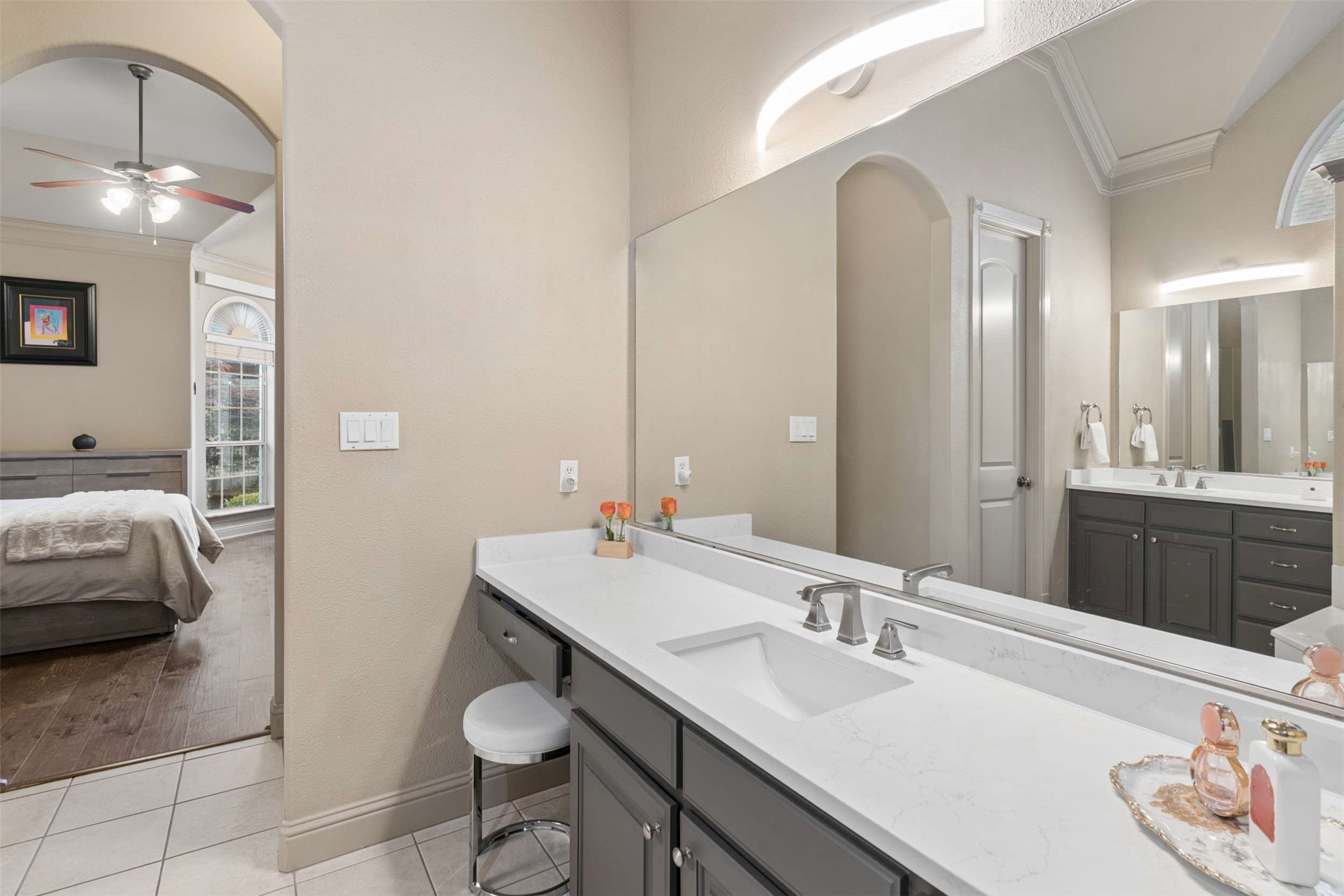 2014 Stone Canyon Court Arlington TX 76012