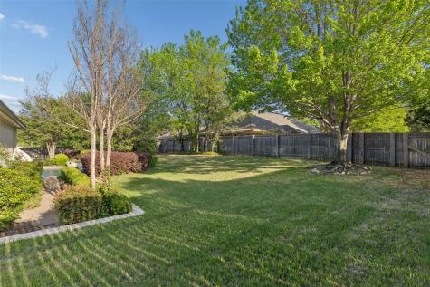 2014 Stone Canyon Court Arlington TX 76012