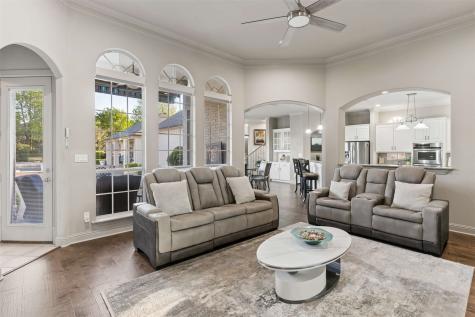 2014 Stone Canyon Court Arlington TX 76012